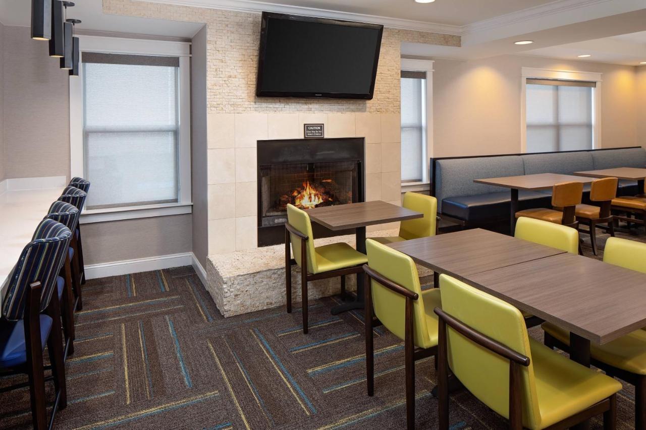 Residence Inn Boston Dedham Bagian luar foto