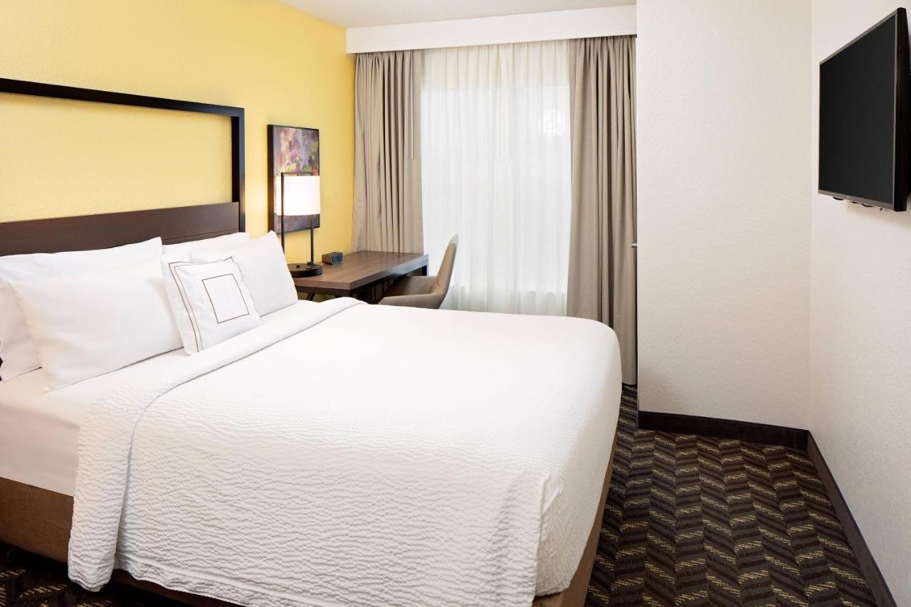 Residence Inn Boston Dedham Bagian luar foto