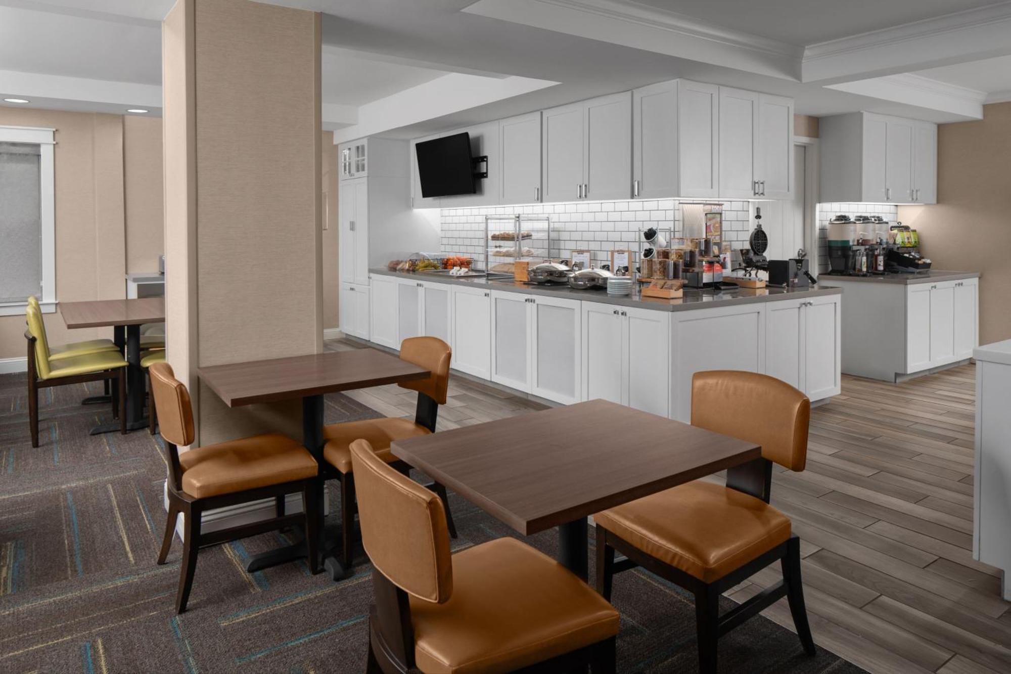 Residence Inn Boston Dedham Bagian luar foto