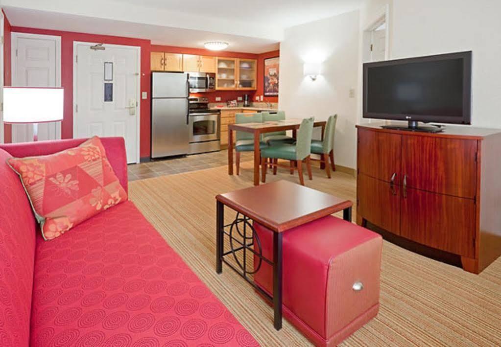 Residence Inn Boston Dedham Bagian luar foto